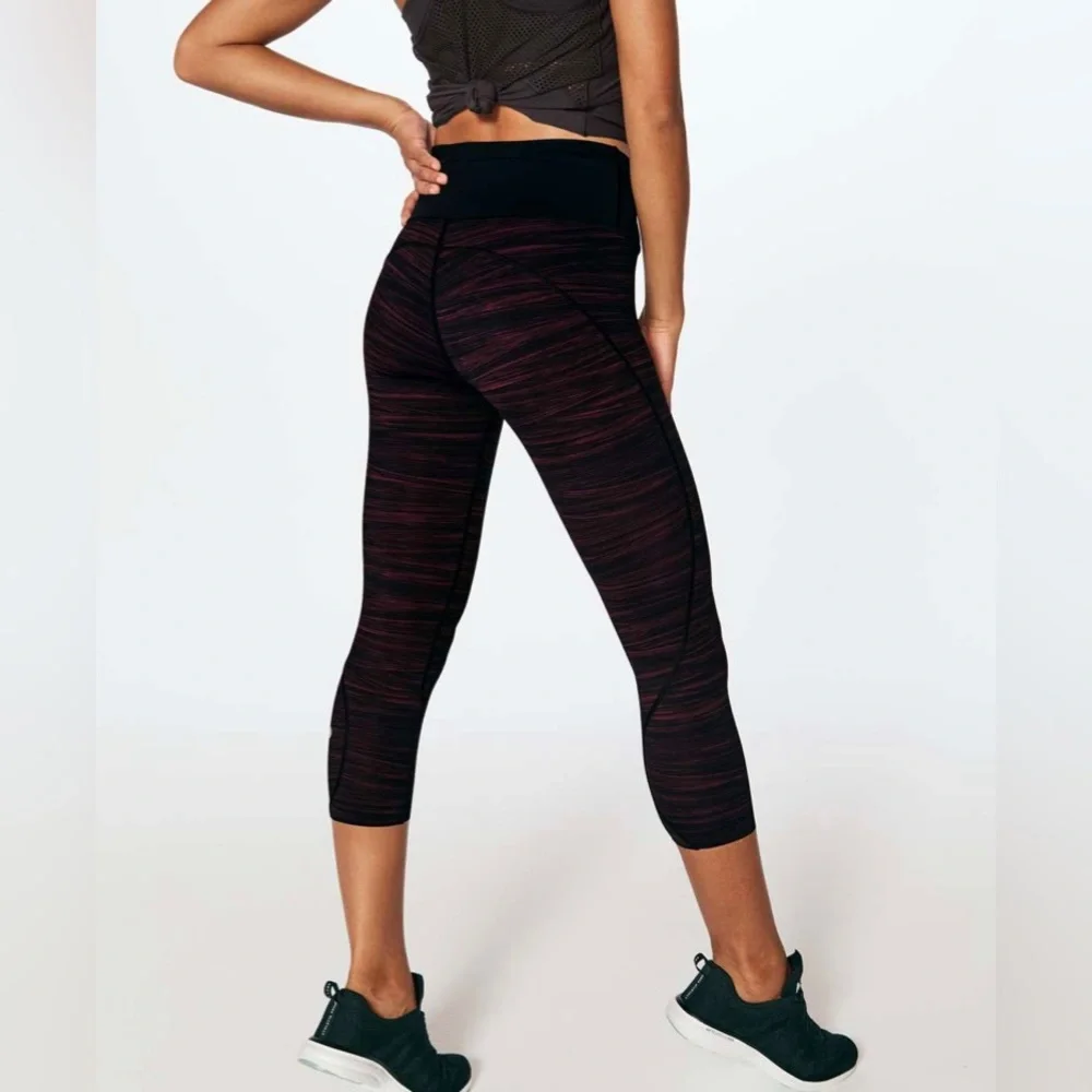 Lululemon Run The Day Crop Size 2 - Picture 1 of 12